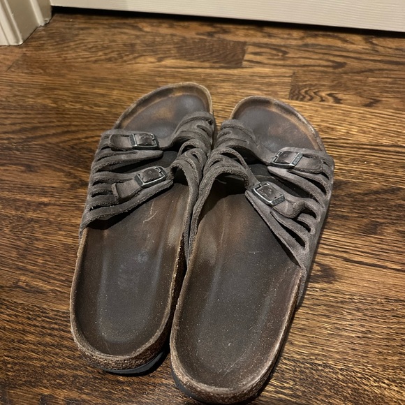 Birkenstock Granada Women's Sandals with Charcoal Straps - Picture 2 of 3